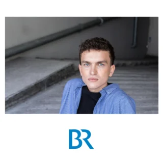 Instagram post from schauspielschulezerboni. This post is in position 2.
