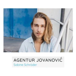 Instagram post from schauspielschulezerboni. This post is in position 6.